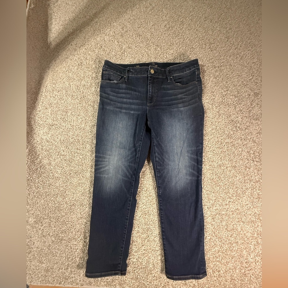 White House Black Market Slim Crop Jeans – Size 10S Dark wash Like new